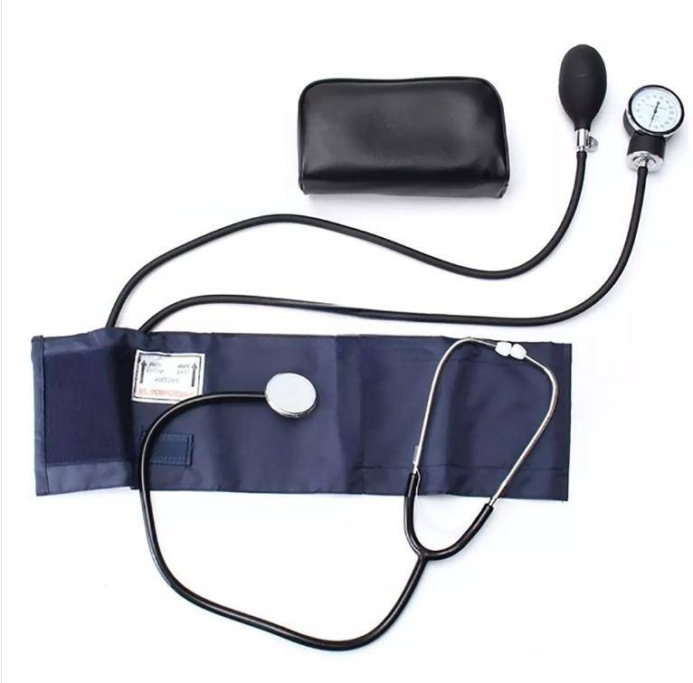 Manual Blood Pressure Meter with Stethoscope Double Tube and Double Head Old Fashioned Blood Pressure Meter Arm Blood Pressure Monitor